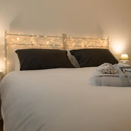 Quattro Stagioni Charme And Wellness Bed and Breakfast Besnate