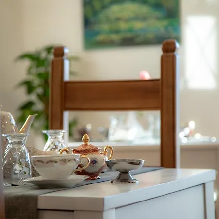 Bed and Breakfast Quattro Stagioni Charme And Wellness Besnate